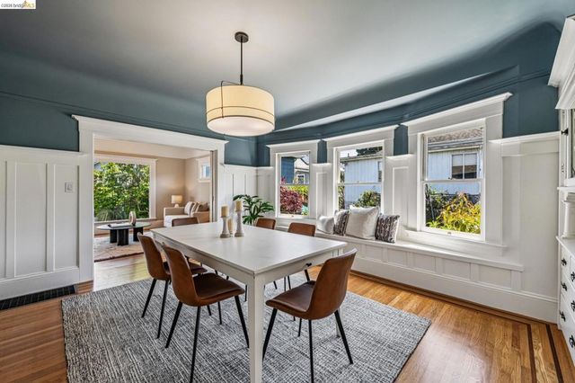 6521 Dover St, Berkeley, CA 94703