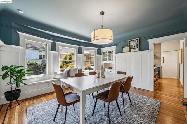 6521 Dover St, Berkeley, CA 94703