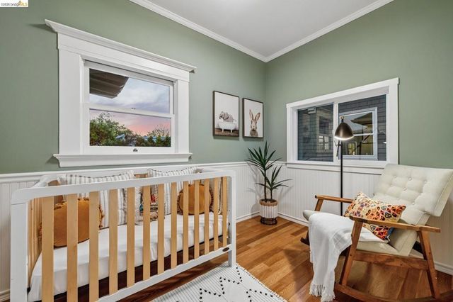 6521 Dover St, Berkeley, CA 94703