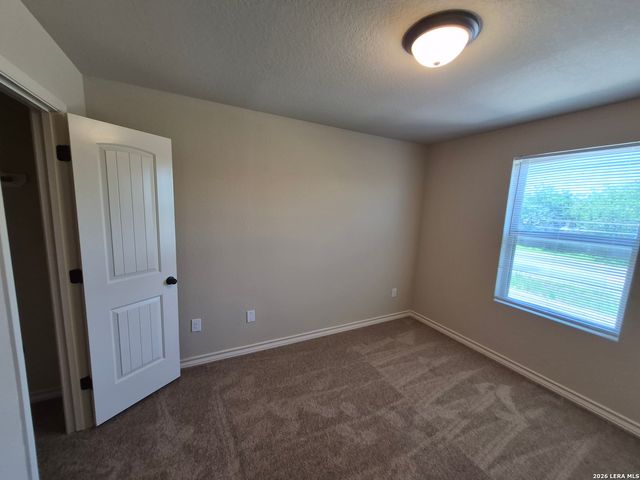 7014 Lakeview Dr Unit 102, San Antonio, TX 78244