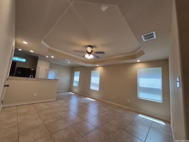 7014 Lakeview Dr Unit 102, San Antonio, TX 78244
