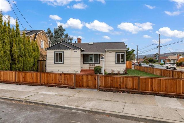 2229 103rd Avenue, Oakland, CA 94603