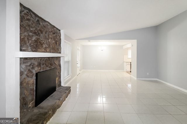 8630 Cedar Creek Ridge, Riverdale, GA 30274