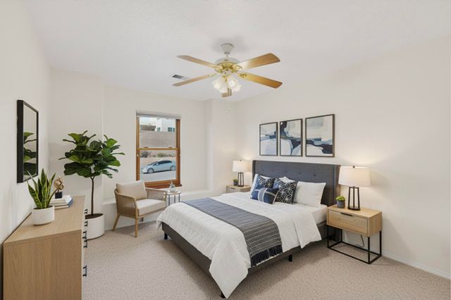 5913 Chaco Loop NE, Rio Rancho, NM 87144