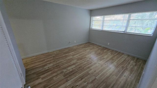 16800 NE 15th Avenue 209, North Miami Beach, FL 33162