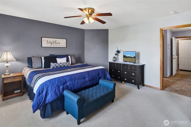 14 Canary Court, Longview, WA 98632