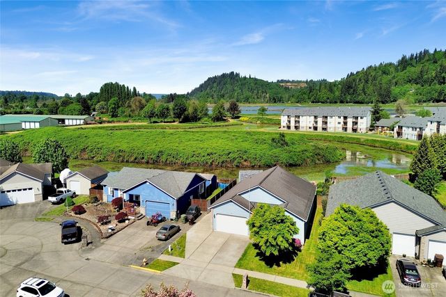 14 Canary Court, Longview, WA 98632