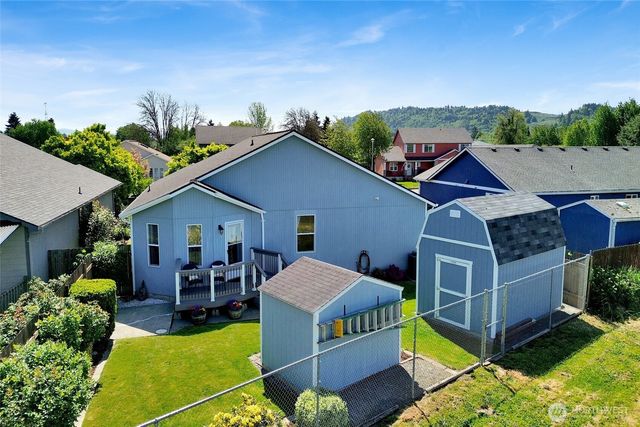 14 Canary Court, Longview, WA 98632