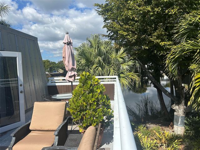 4001 NE 14th Avenue, Oakland Park, FL 33334