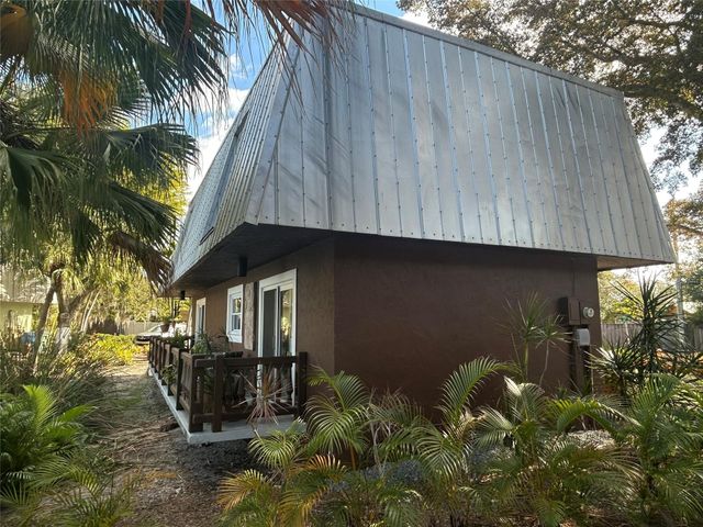 4001 NE 14th Avenue, Oakland Park, FL 33334