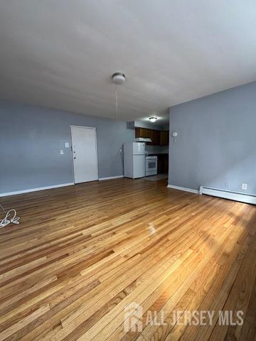 120 W 3 Street 6, Roselle, NJ 07203