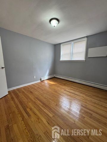 120 W 3 Street 6, Roselle, NJ 07203