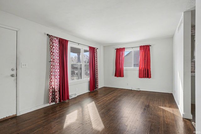 815 Meridian Street, Mishawaka, IN 46544