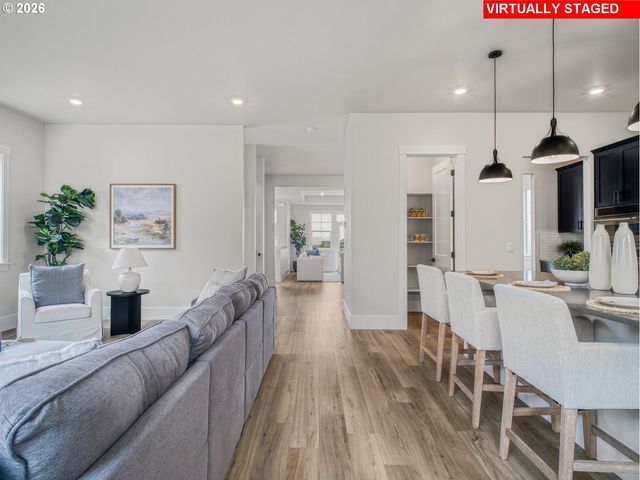 11898 Sw Strobel Rd, Beaverton, OR 97007