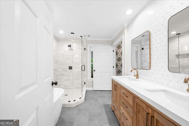 3410 Banks Mountain Place, Gainesville, GA 30506
