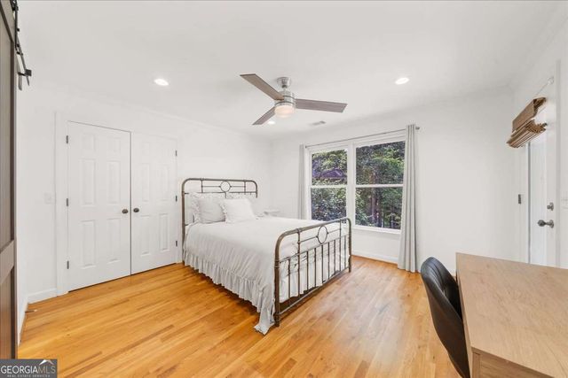 3410 Banks Mountain Place, Gainesville, GA 30506