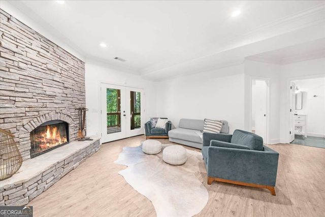 3410 Banks Mountain Place, Gainesville, GA 30506