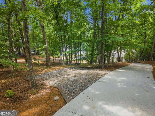 3410 Banks Mountain Place, Gainesville, GA 30506
