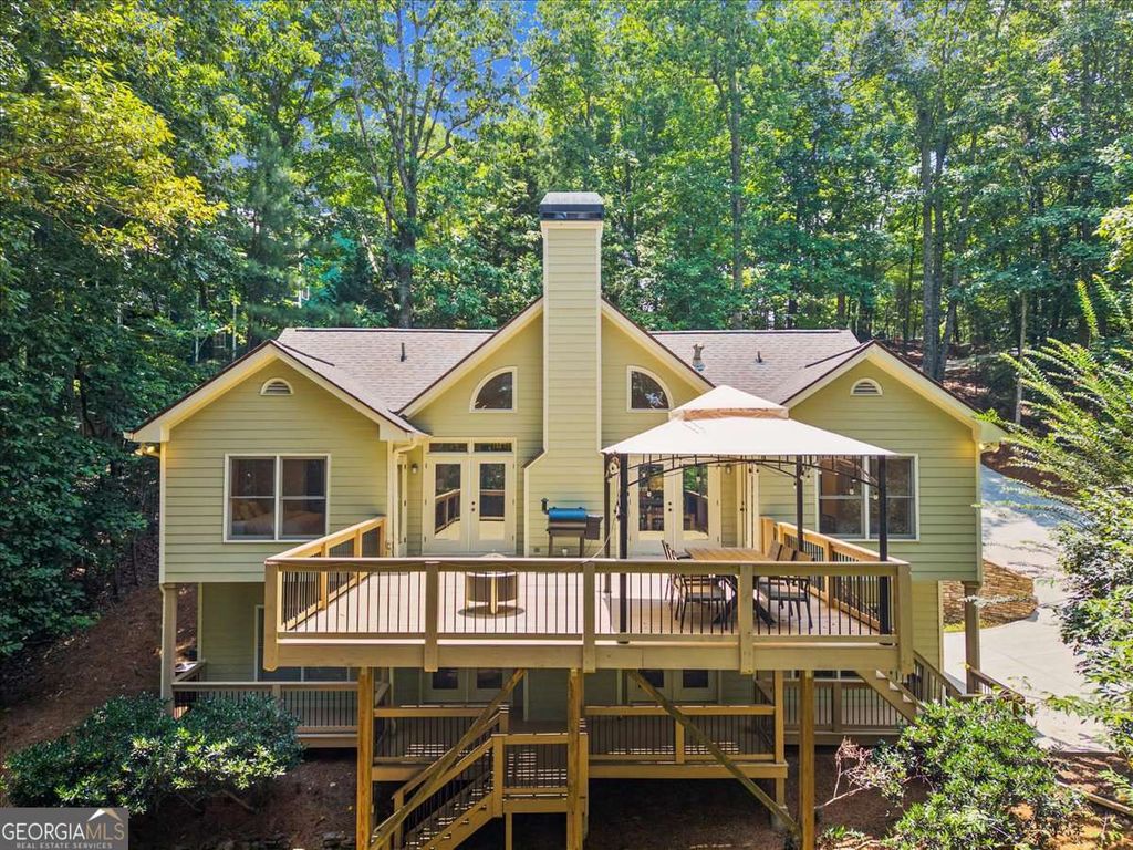 3410 Banks Mountain Place, Gainesville, GA 30506
