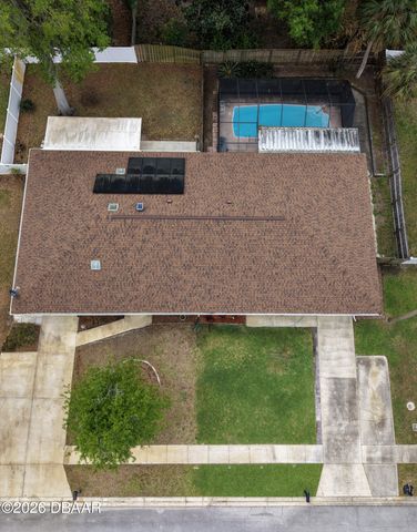 1054 W Samms Avenue, Port Orange, FL 32129