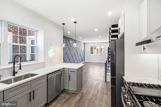 3410 ALMOND ST, Philadelphia, PA 19134