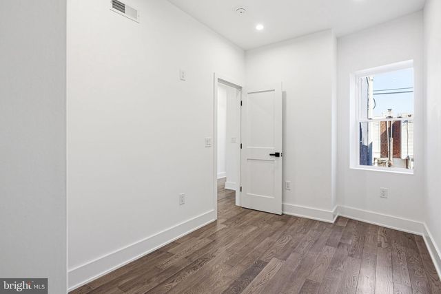 3410 ALMOND ST, Philadelphia, PA 19134