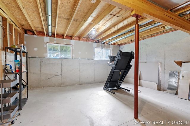 6274 Derek Drive, Hudsonville, MI 49426