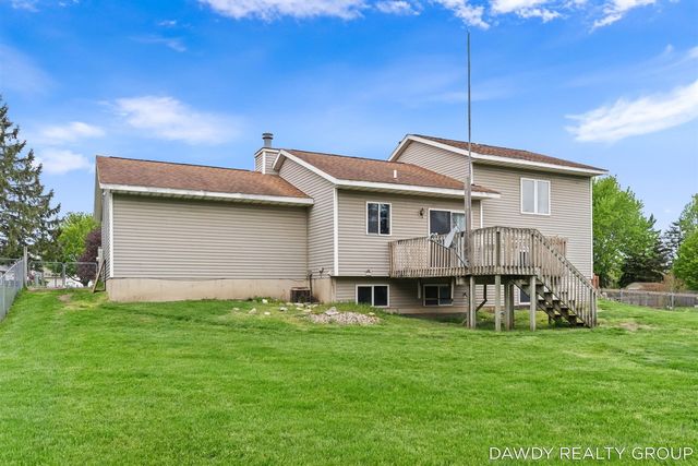 6274 Derek Drive, Hudsonville, MI 49426