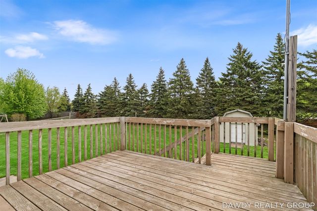6274 Derek Drive, Hudsonville, MI 49426