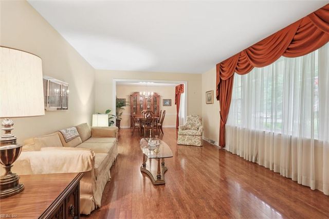 205 Old Dominion RD, Yorktown, VA 23692
