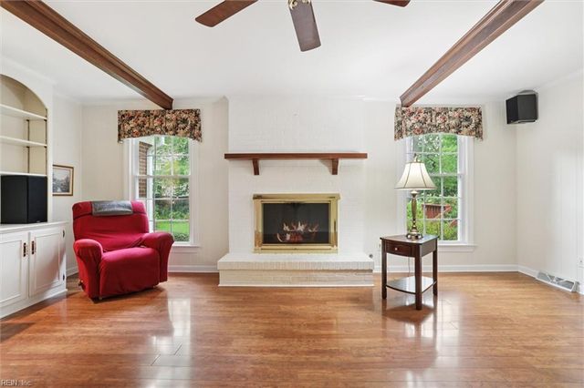 205 Old Dominion RD, Yorktown, VA 23692