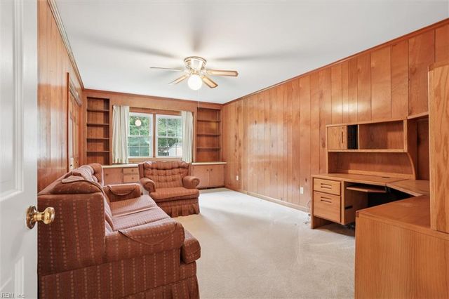 205 Old Dominion RD, Yorktown, VA 23692