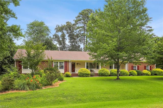 205 Old Dominion RD, Yorktown, VA 23692
