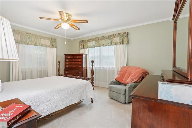 205 Old Dominion RD, Yorktown, VA 23692