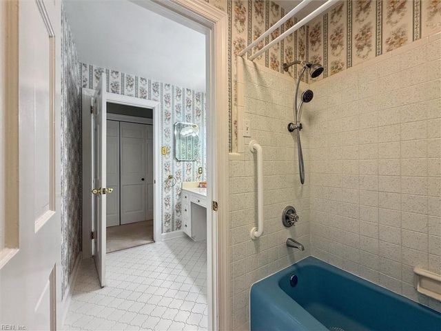 205 Old Dominion RD, Yorktown, VA 23692