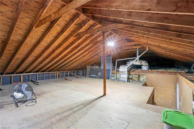 205 Old Dominion RD, Yorktown, VA 23692
