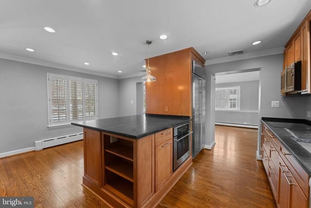 3207 CIRCLE HILL RD, Alexandria, VA 22305