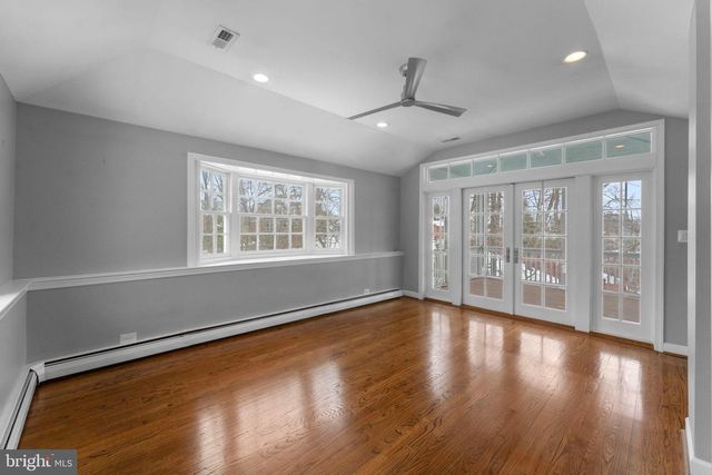 3207 CIRCLE HILL RD, Alexandria, VA 22305