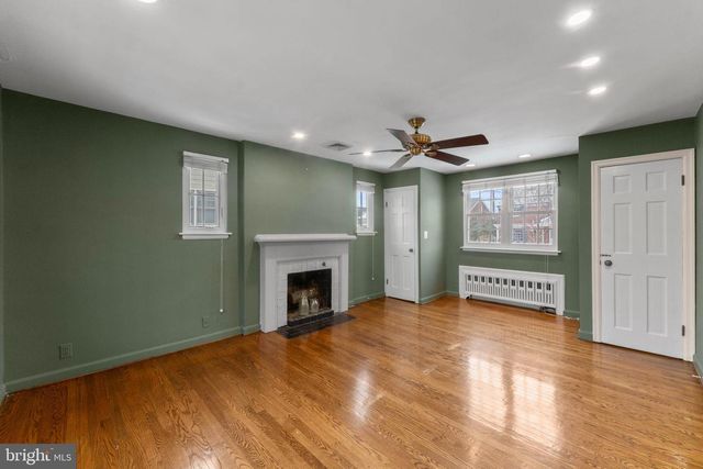 3207 CIRCLE HILL RD, Alexandria, VA 22305