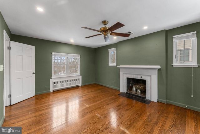 3207 CIRCLE HILL RD, Alexandria, VA 22305