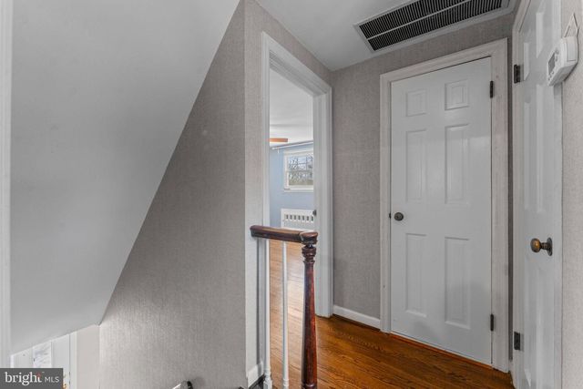 3207 CIRCLE HILL RD, Alexandria, VA 22305