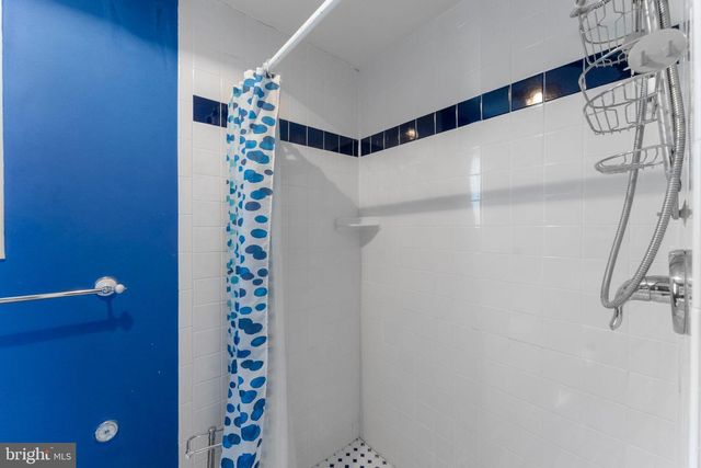 3207 CIRCLE HILL RD, Alexandria, VA 22305