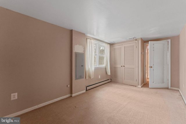 3207 CIRCLE HILL RD, Alexandria, VA 22305