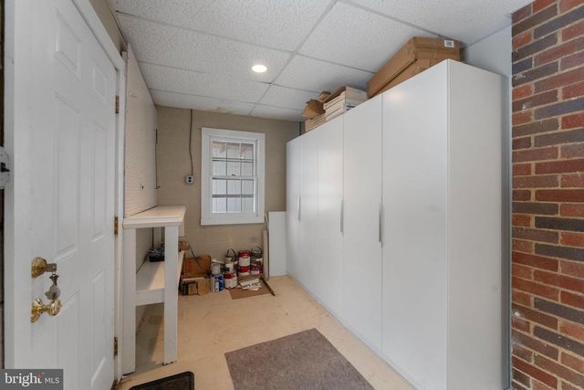 3207 CIRCLE HILL RD, Alexandria, VA 22305