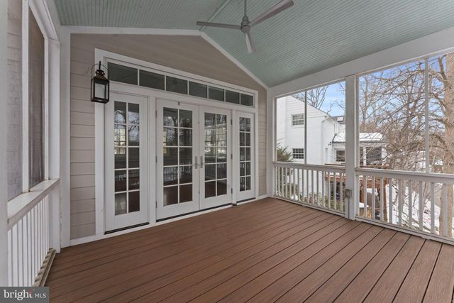 3207 CIRCLE HILL RD, Alexandria, VA 22305