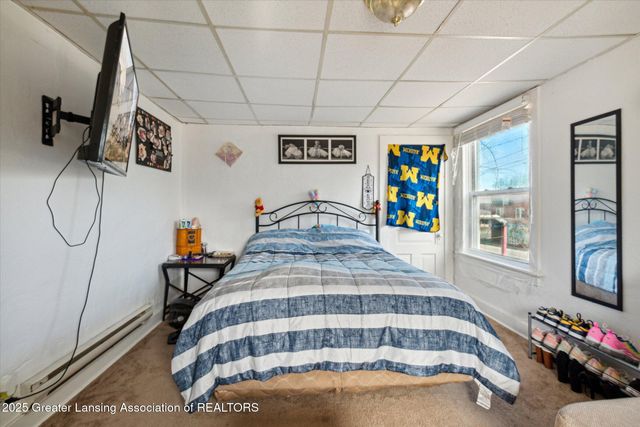 611 N Pine Street, Lansing, MI 48933