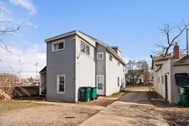 611 N Pine Street, Lansing, MI 48933