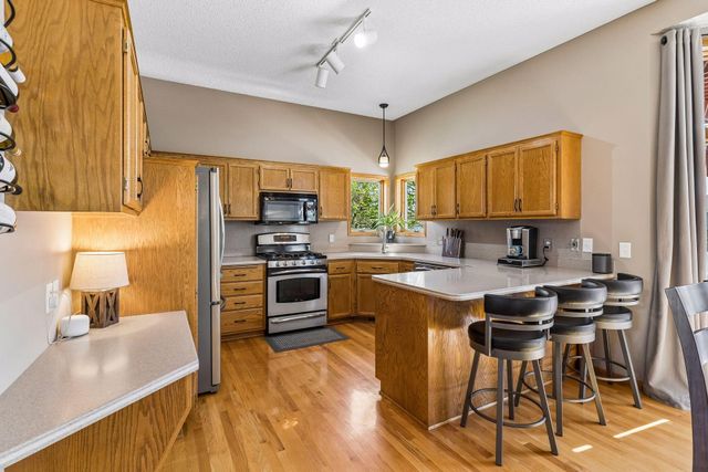6115 Dufferin Drive, Savage, MN 55378
