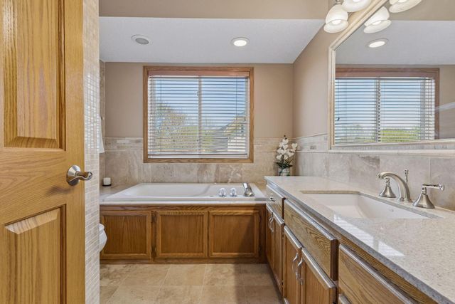 6115 Dufferin Drive, Savage, MN 55378