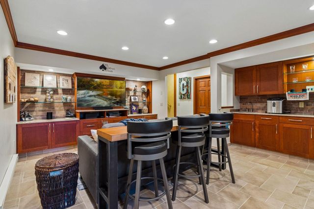 6115 Dufferin Drive, Savage, MN 55378